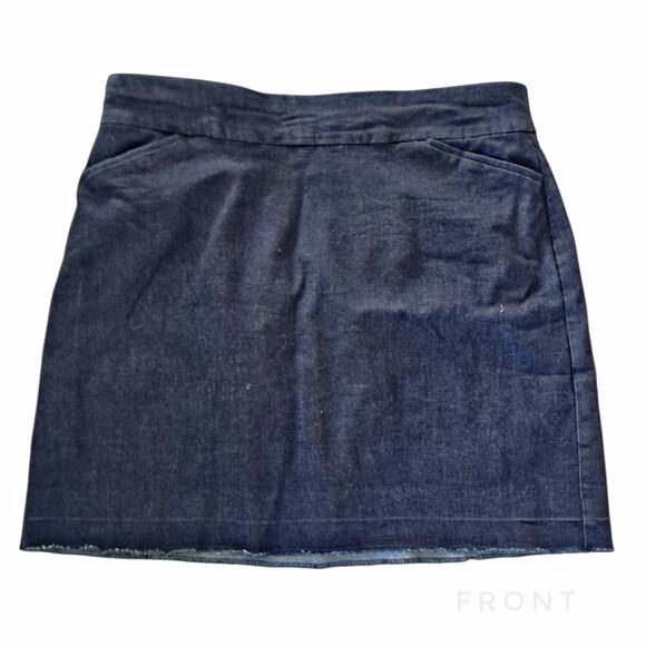 CROFT & BORROW Stretch Denim Mini Skirt Skort Size 14P Regular Activewear Simple - Picture 1 of 7